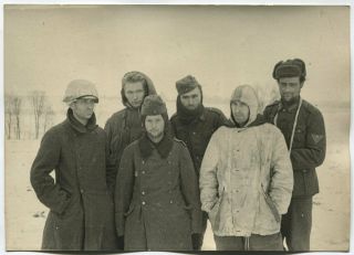 Russian Wwii Large Size Press Photo: Group Of Captive Wehrmacht Soldiers