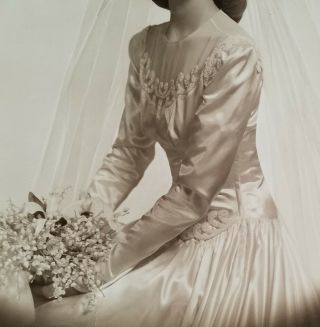 Vintage Bridal Gown Wedding Dress Satin Train Beads Lng Sleeves 1948 Small Tiara 2