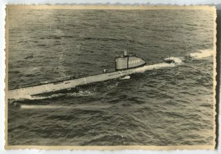 German Wwii Archive Photo: Kriegsmarine U - Boat On The Move