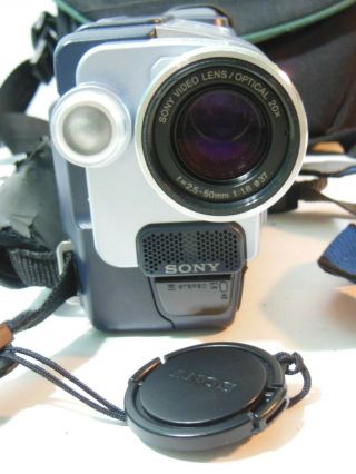Vtg Sony Digital Video Camera Handycam Recorder DCR - TRV350 w/ Travel Bag 7