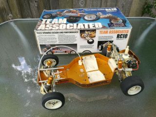 Vintage Rare Team Associated Classic Rc10 Gold Pan Chassis 1:10 Kit 6000 Parts