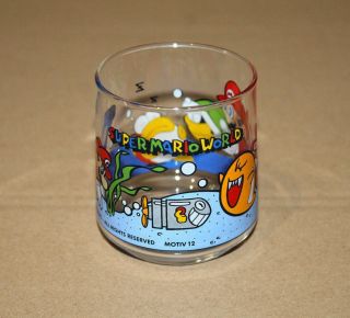 1993 Nintendo Mario World Very Rare Vintage Glass Motive 12