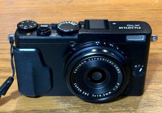 Fujifilm X70 Camera,  Extra Oem Battery,  Street Photography,  Rare,