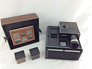 Vintage Bell & Howell Slide Cube Projector Model 977q With Remote & Cubes
