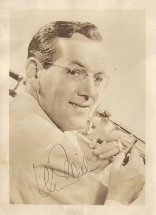 Glenn Miller Vintage 5x7 Photo Autograph,  Jazz Big Band Leader Of The 30s & 40s