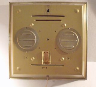 VINTAGE ELECTRIC BUSTER BROWN WALL CLOCK 2
