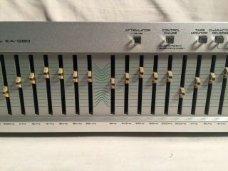 Vintage AKAI Stereo Graphic Equalizer EA - G90 12,  12 bands Light 6