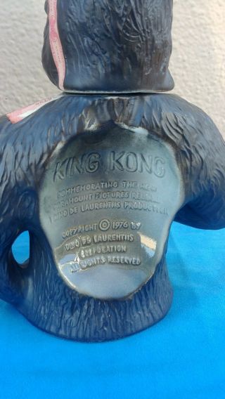 Vintage 1976 King Kong Jim Beam Whiskey Decanter Statue Movie Release 7