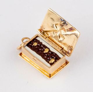 Vintage 14k Gold 3D Charm / Pendant Box of Candy Sweets for the Sweet Lid Opens 3