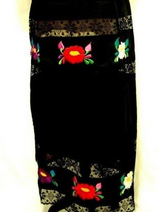 5 de Mayo Yucatan Mexico Black Maxi Dress 2 pc Folkloric Embroidery Wedding vtg 4