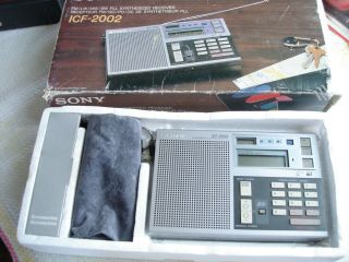 Sony Icf - 2002 Am Fm Sw Shortwave Radio Pll Portable Synthesized Receiver Vintage