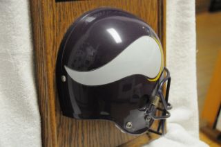 Vintage Full Size Minnesota Vikings Helmet Plaque 8