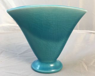 Vintage Rookeood Art Deco 1926 Blue Fan Vase