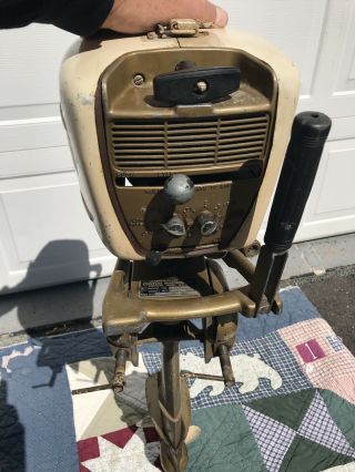 1950’s Vintage Clinton Apache J8 5 Hp Outboard Motor 2 Stroke Air Cooled Engine