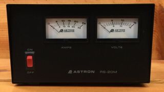 Vintage ASTRON RS - 20M Power Supply Ham Radio 13.  8 VDC 20 A Dual Meters 2