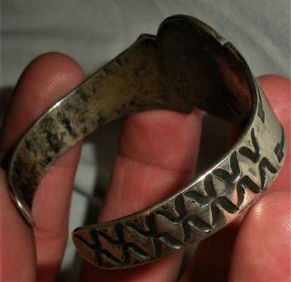 ANTIQUE c1930 NAVAJO COIN SILVER INGOT BRACELET TURQUOISE ARROW STAMPS vafo 4