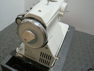 Vintage Morse Fotomatic IV Automatic Zig Zag Sewing Machine Model 4400,  Case 4