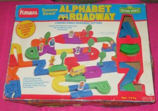 Vintage Playskool Sesame Street Alphabet Abc Train Roadway Set Boxed 99 C