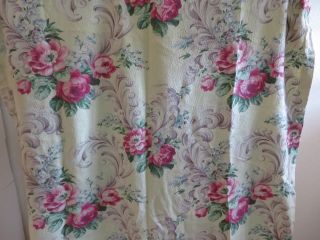 Vintage 1940’s Nubby Barkcloth Pebblecloth Pink Roses On Pale Green X2