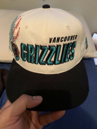 Vintage Vancouver Grizzlies 1994 Sports Specialties One Size Adjustable Cap Hat
