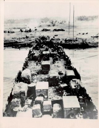 1945 Wwii Us Army Japanese Artillery Bomb Landing Craft Ship Acme Press Photo