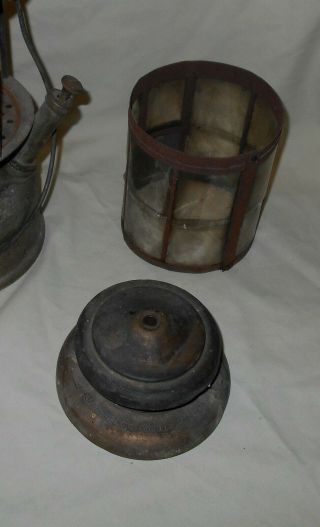 Vintage Antique Early Coleman Quick - lite Lantern Mica Globe Date Code 5 - 12 7