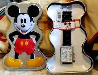 Disney Beautifull Vintage Clock Face Calander Mickey Mouse Watch.  in Tin 6