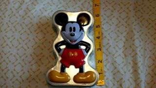 Disney Beautifull Vintage Clock Face Calander Mickey Mouse Watch.  in Tin 7