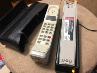 Rare Vintage Motorola Dynatac Thick Brick Cell Phone Mobile Cellular Old