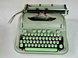 Vintage Hermes 3000 Portable Pica Typewriter With Case 6