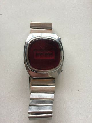 Soviet electronics 1 led watch Russia USSR vintage wristwatch digital pulsar 4