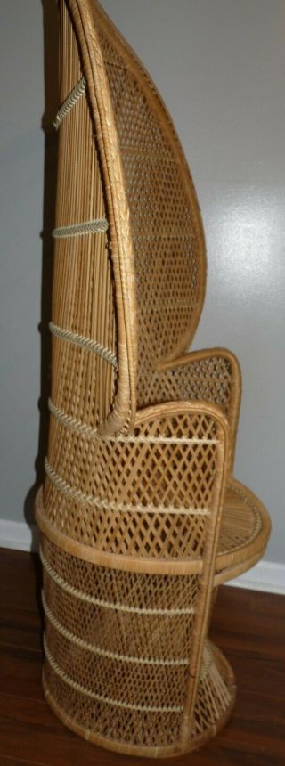 Vintage Iconic Peacock Wicker Chair 59.  5 