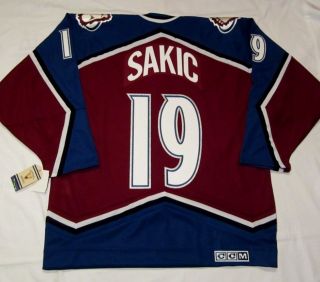 Joe Sakic - Size Xxl - Colorado Avalanche Ccm 550 Vintage Series Hockey Jersey