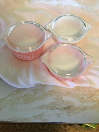 Vintage Pink Pyrex Gooseberry Casserole Dishes 471 472 &473 Near 3