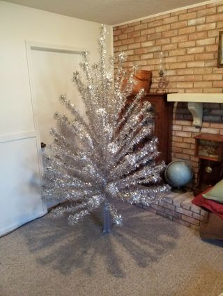 Vintage Mid Century 7 ' Aluminum Pom Pom Christmas Tree w/color wheel 4