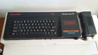 Vintage Sinclair 128K ZX Spectrum,  3. 3