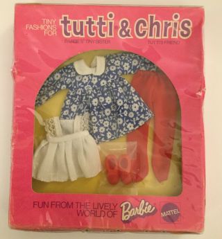 Tutti And Chris Dolls.  7968 Pretty And Practical Fashion Nrfb