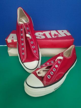 Stylish Vintage 1970s Red Converse Chuck Taylor All - Stars,  Men 