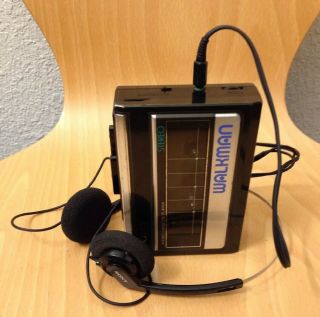 Vintage Sony Walkman Wm - 41 Stereo Cassette Player W/ Headphones Japan