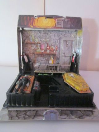Vintage Mini Monster Play Case w/ 6 Figures REMCO All 4