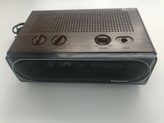 Vintage Panasonic Flip Number Alarm Clock Radio Wood Grain Rc - 6015