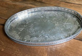 Vintage CHASED SHEFFIELD SILVER PLATE OVAL PIERCED GALLERY TRAY Grapes 7