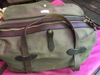 Filson Small Duffle,  Twill,  Otter Green,  Bridle Leather With Lock,  Vintage
