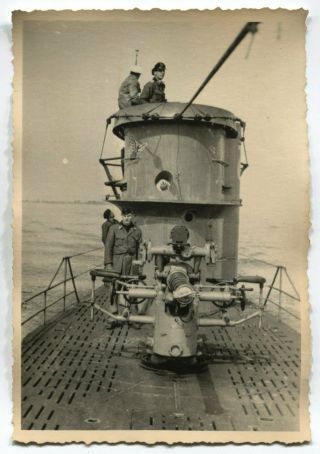 German Wwii Archive Photo: Kriegsmarine U - Boat Crew Members On Upper Deck