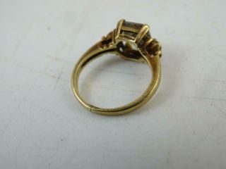 Vintage 10K Solid Yellow Gold Ladies Cocktail Ring Clear Stone 2.  0 grams Size 3 4