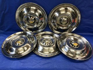 Vintage Set Of 5 1950 - 53 Oldsmobile 15” Hubcaps Driver Set