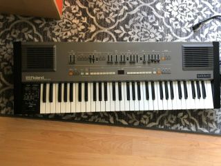 Roland Hs - 60 Synthesizer - Vintage