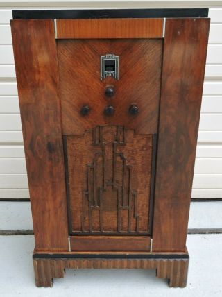 Vintage/antique Crosley Console Radio Model 170 Art Deco Wood,  Tubes,  Good Cond