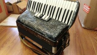 Rare 1940 ' s Zenith Professional 41/120 Accordion Made in Italy w/Case 8