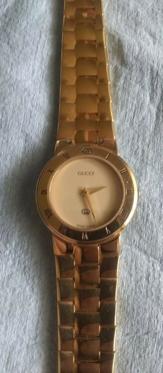 Ladies Gucci 3300l Swiss 6 Jewel Quartz Watch Battery Ec